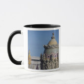 Spanien, Katalonien, Barcelona. Tasse (Links)