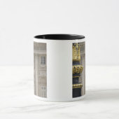 Spanien, Madrid. Königspalast, verzierte Goldlampe Tasse (Zentrum)