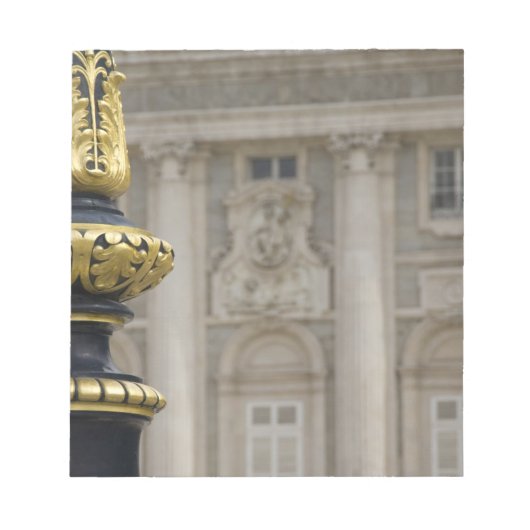 Spanien, Madrid. Königspalast, verzierte vergoldet Notizblock (Vorderseite)