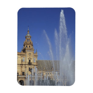 Spanien, Sevilla, Andalusien Brunnen und verziert Magnet