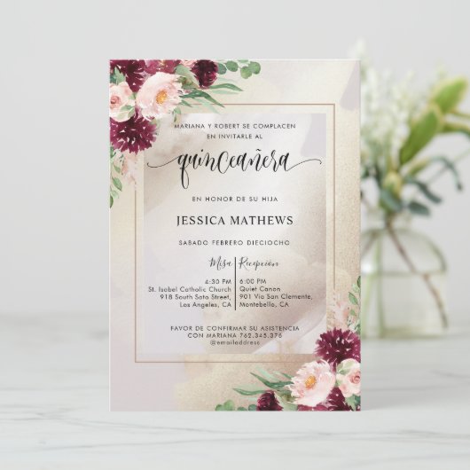 Spanisch, Burgund, Blush und Champagne Quinceñera Einladung (Stehend Vorderseite)