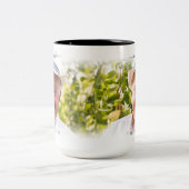 Spanisch im Beileid der Gedächtnisbeerdigung Zweifarbige Tasse (Mittel)