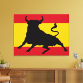 Spanische Flagge mit Stier Leinwanddruck (Insitu (Wohnzimmer))