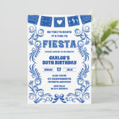 Spanish Blue Talavera Birthday Fiesta Einladung (Stehend Vorderseite)
