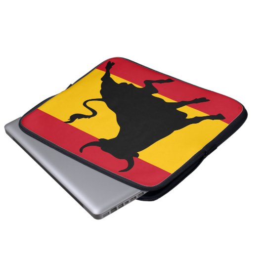 Spanish flag with bull laptopschutzhülle (Vorne Knopf)