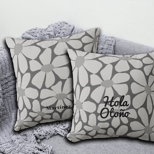 Spanish Hello Autumn Fall Vibes Personalisieren Kissen (Von Creator hochgeladen)