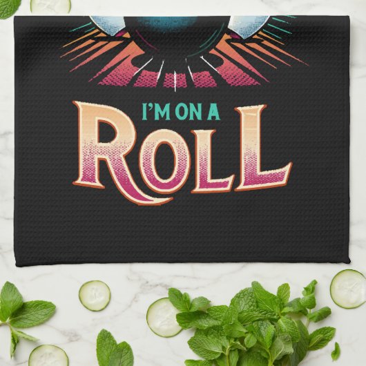 Spare me on a Roll - Bowling Geschirrtuch (Gefaltet)