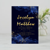 Sparkle Dusty Blue Gold Wassercolor Wedding Folieneinladung (Stehend vorne)