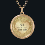 Sparkle Gold Heart 50. Hochzeitstag Vergoldete Kette<br><div class="desc">Das verzierte Goldherz-Design über glitzernde goldene Glitzer-Printzeitschriften auf dieser romantischen Jubiläumshalskette feiert ihren 50. Geburtstag. Text ist für Sie bereit,  um mit ihren Namen und Daten anpassen.</div>