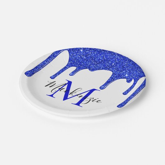Sparkle Royal Blue Glitzer Tropfens Monogram Pappteller (Schrägansicht)