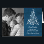 Sparkle Tree Chalkboard Holiday Card, blau<br><div class="desc">Die trendige und stilvolle Sparkle Tree Chalkboard Foto Grußkarte in königsblau mit einem Chalkboard-Look und einem eleganten Weihnachtsbaum. Diese schicke Karte eignet sich hervorragend, um Freunden und der Familie Urlaubswünsche zu senden. Passen Sie sich mit Ihrem eigenen Foto und dem personalisierten Gruß Ihrer Wahl an. Klicken Sie auf "Anpassen", um...</div>