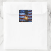 Sparkler mit amerikanischer Flagge Quadratischer Aufkleber (Tasche)
