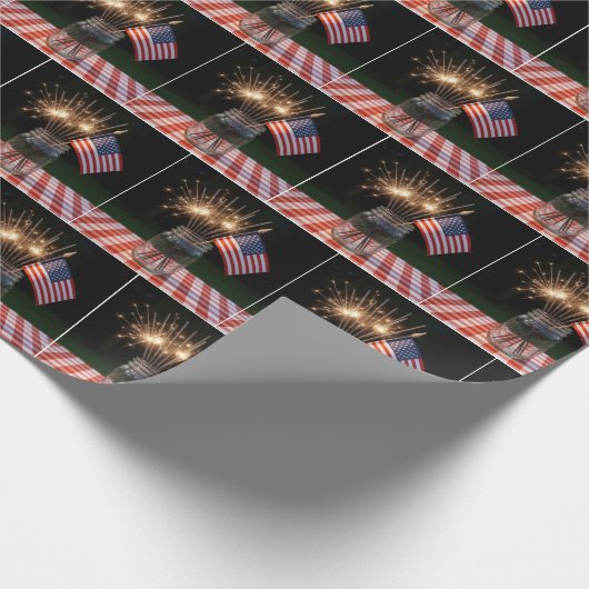 Sparklers With American Flag Geschenkpapier (Ecke)