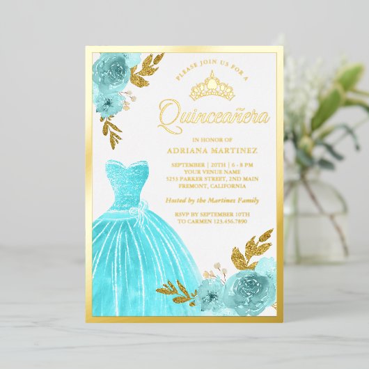 Sparkling Gown Aqua Blue Floral Quinceanera Gold Folieneinladung (Stehend vorne)