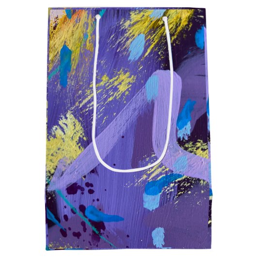 Sparkling Purple and Yellow Abstract Art Gift Bag Mittlere Geschenktüte (Rückseite)