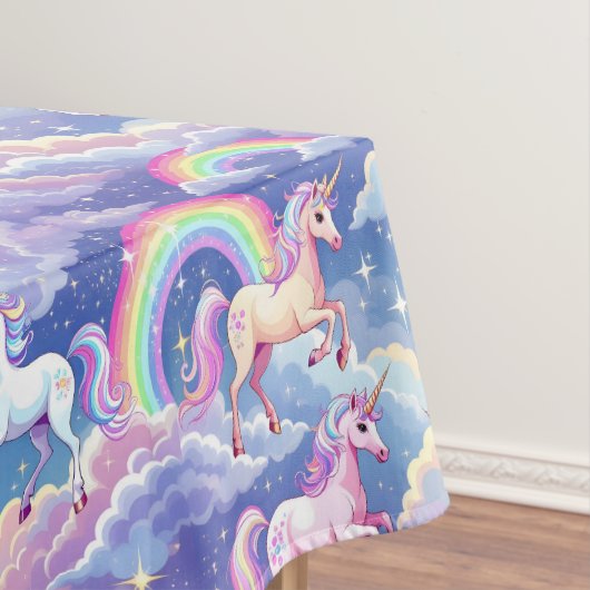 Sparkly rainbow and unicorns on clouds tischdecke (Beispiel)