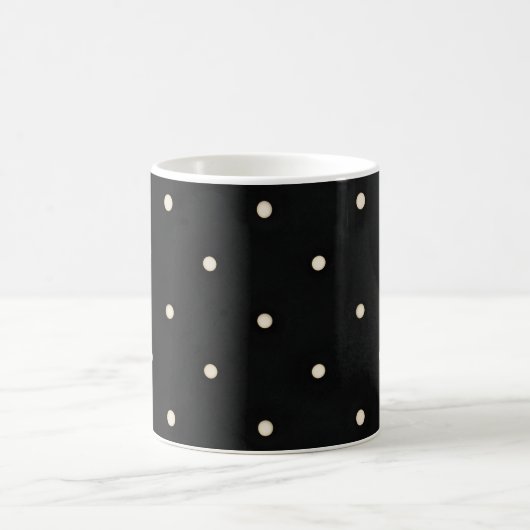 Sparse Polka Dots auf schwarz Kaffeetasse (Mittel)