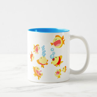 Spaß am Fischtank (Cartoon Fish) Zwei-Tonen-Tasse Zweifarbige Tasse