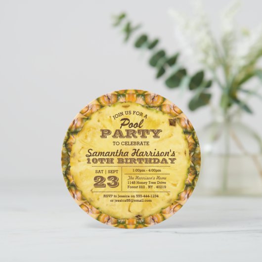 Spaß Ananas Sommerpool Party jedes Alters Geburtst Einladung (Stehend Vorderseite)