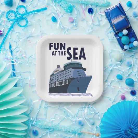 Spaß auf dem Party eines Kreuzfahrtschiffes Pappteller (Party)