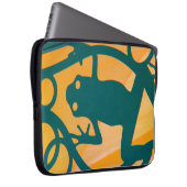 Spaß-Ausschnitt-Frosch, grün auf gelbem Laptopschutzhülle (Vorne Rechts)