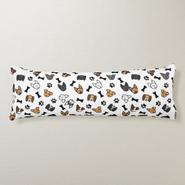 Spaß bei Niedlichen Hunderassen mit Knochen- und P Seitenschläferkissen