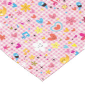 Spaß-Cartoon-Musterrosa Kurzer Tischläufer (Ecke)