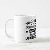 Spaß der SchulterOperation aktualisiert Kaffeetasse (Links)