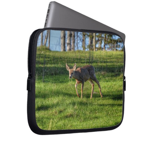 Spaß Design für das Kind in uns allen! Laptopschutzhülle (Vorne Rechts)