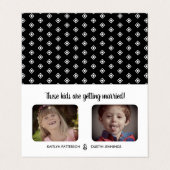 Spaß "Diese Kinder" Foto Save the Date Karte (Außenseite Aufgefaltet)