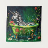 Spaß Einhorn Zebra in einer Badewanne Wandteppich (Vorderseite)