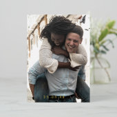 Spaß Endlich Foto Hochzeit speichern Sie das Datum Folieneinladung (Stehend vorne)