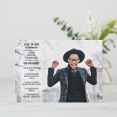 Spaß Fakten 2 Foto Moderner Uni-Abschluss Einladung (Stehend Vorderseite)