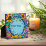 Spaß Hübsche BlütenHummel mit einem Wort Maßgeschn Fotoplatte<br><div class="desc">Spaß Maßgeschneidertes Floral Easel Plaque - hübsche, skurrile und stilvolle Kunstwerke, die zum inspirier und Aufheben geschaffen wurden. Die farbenfrohe, hübsche Blumengestaltung verleiht Ihrem Tag ein angenehmes Ambiente. Diese lustigen, trendigen Easel-Plakate machen große inspirierende Feste für Familie, Freunde, Mitarbeiter, Lehrer, etc.. Personalisieren Sie mit einem Namen oder Monogramm oder einem...</div>