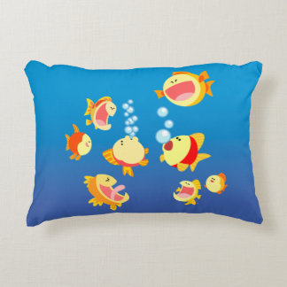 Spaß im Fischtank (Cartoon Fish) Akzent Kissen