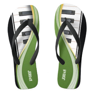 Spaß-Klavier-Entwurf mit grünem Swoosh Badesandalen