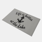 SPASS LIFE IST AM SEE BESSER | FUßMATTE (Schrägansicht)