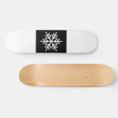 Spaß Moderne Schwarz-weiße Streifen Nordic Snowfla Skateboard (Horizontal)