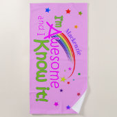 Spaß Phantastisch und ich weiß es IHR NAME auf VIO Strandtuch (Vorderseite)