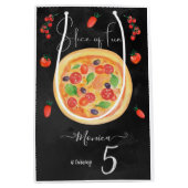 Spaß, Pizza zum Geburtstag Mittlere Geschenktüte (Vorderseite)