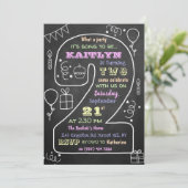 Spaß & Trendy Calkboard 2. Geburtstag Einladungen (Stehend Vorderseite)