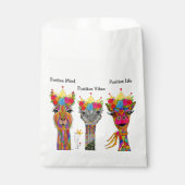 Spaß und farbenfroher Llama, Giraffe, Strauß Gefäl Geschenktütchen (Vorderseite)