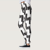 Spaß und moderne schwarz-weiße Leggins (Links)
