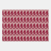 Spaß & Whimsical Bigfoot Santa in blau, grün, rot Geschenkpapier Set (Vorderseite)