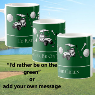 Spaßige grüne Golfbälle und Wagen mit persönlicher Kaffeetasse