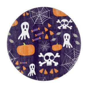 Spaßige gruselige Halloween-Figuren Schneidebrett