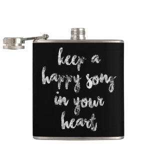 Spaßige Kursivschrift HAPPY SONG Lettering Flask Flachmann