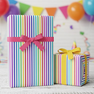 Spaßige Regenbogenfarben gestreift Geschenkpapier