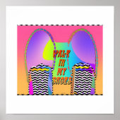 Spazierengehen in meinem Schuhposter Poster (Vorne)