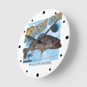 Spaziergang auf dem Wasserweg Runde Wanduhr (Winkel)